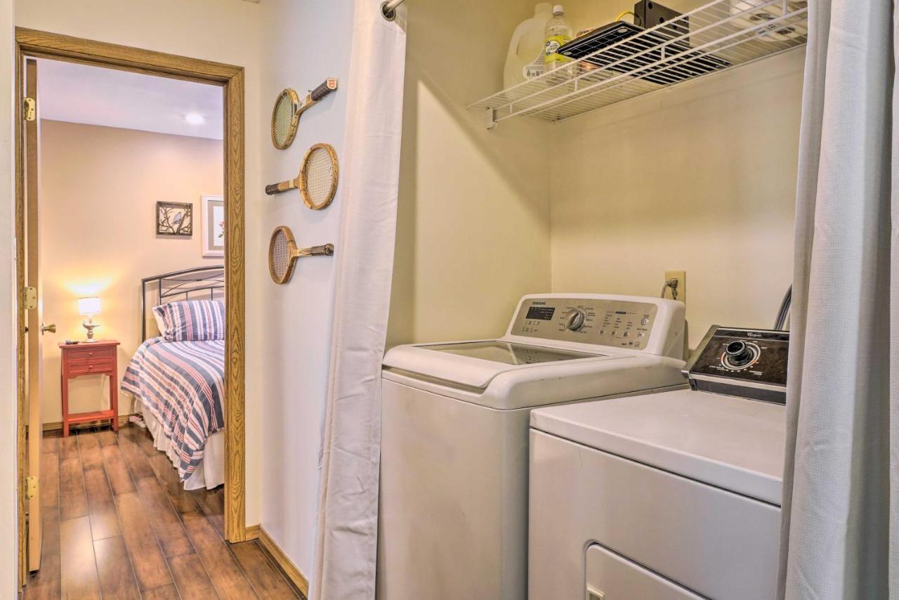 Pet-Friendly Branson Retreat With Pool And Golf Access Appartement Buitenkant foto