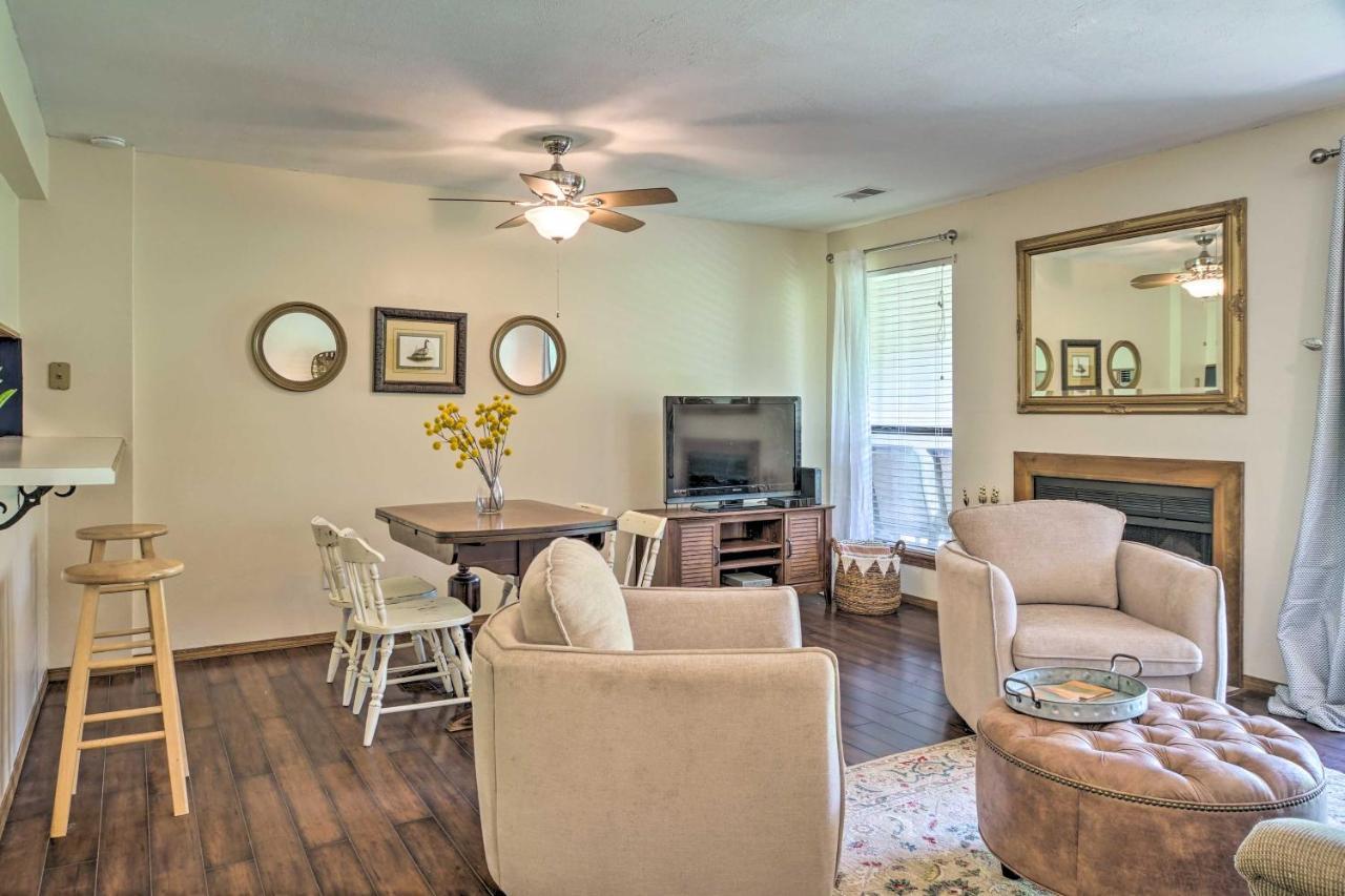 Pet-Friendly Branson Retreat With Pool And Golf Access Appartement Buitenkant foto